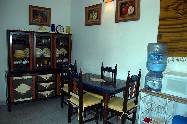 apartment dining room