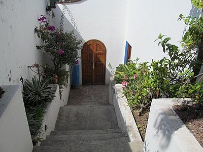 stairs to the home