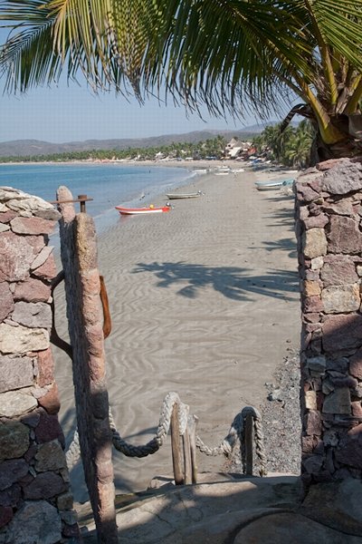 gate to beach